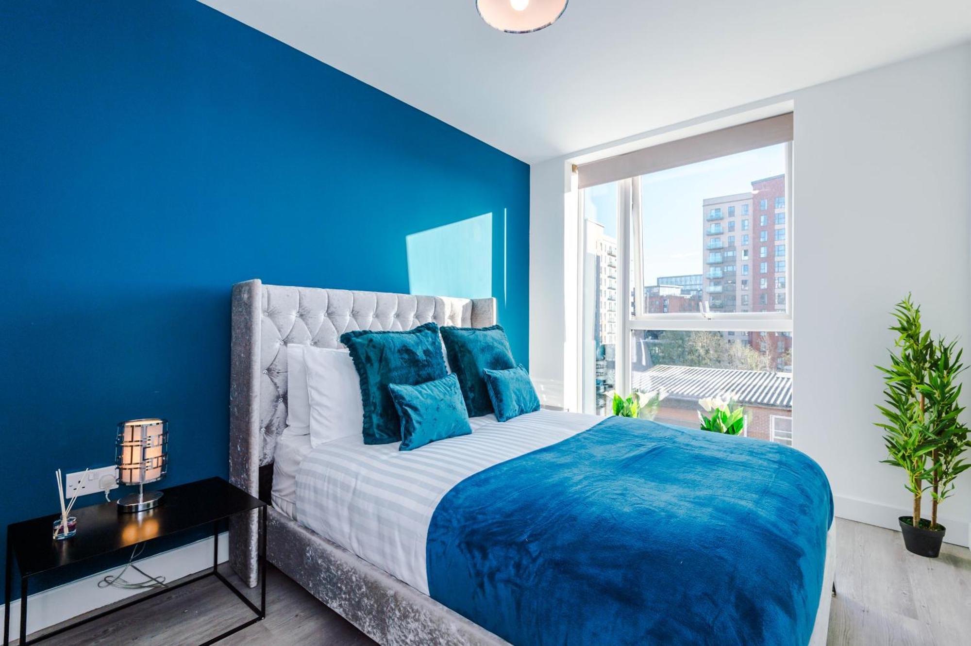 Lux Livin' Apartments - Luxury 5 Bed Apartment Manchester City Centre Экстерьер фото